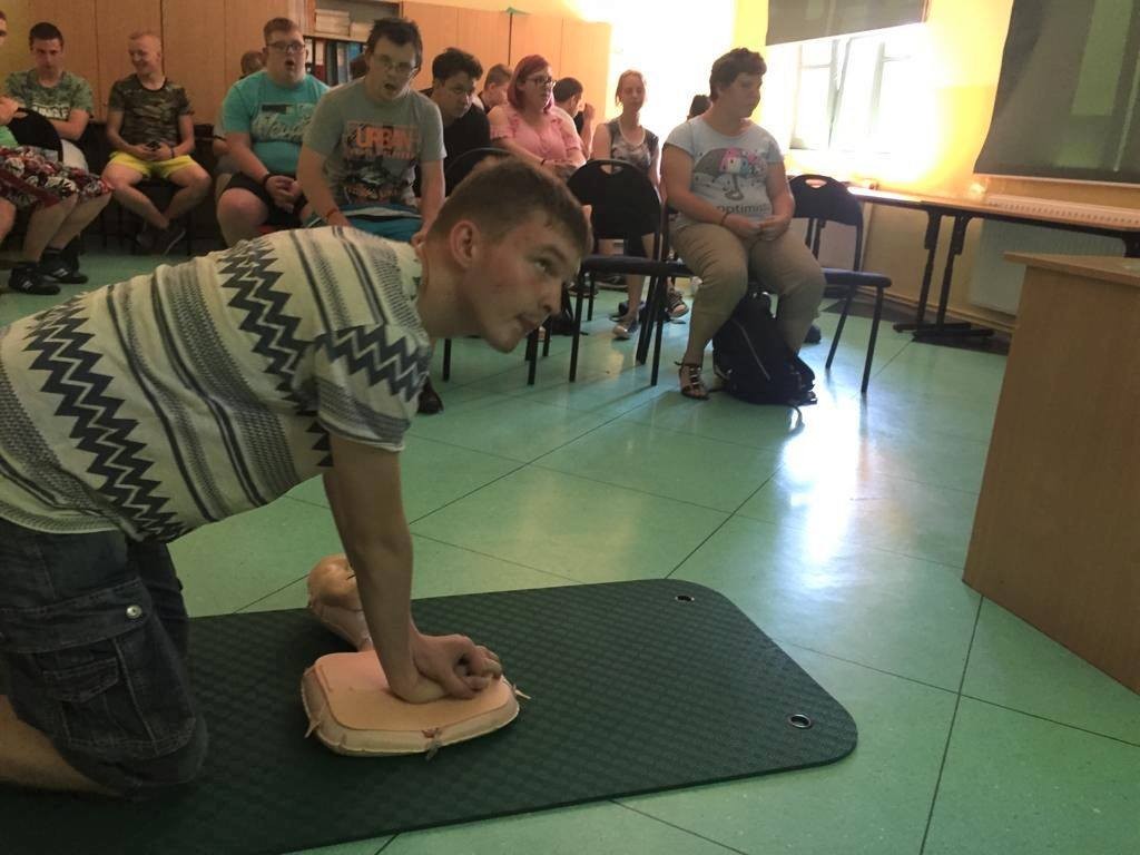 Jak co roku w naszej szkole odbyły się zajęcia w ramach akcji "Bezpieczne wakacje".